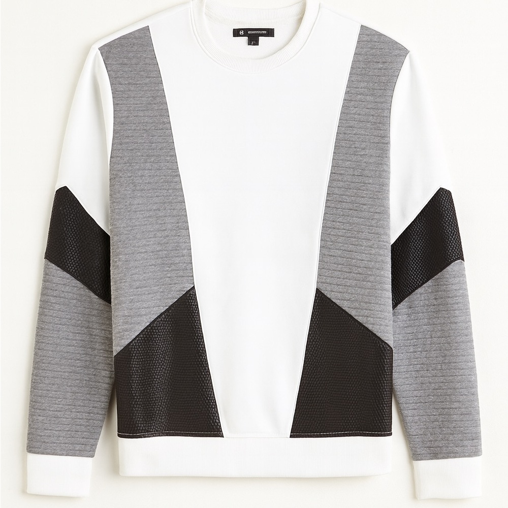 (NWOT) INC International Concepts White, Gray, and Black Crewneck Sweater